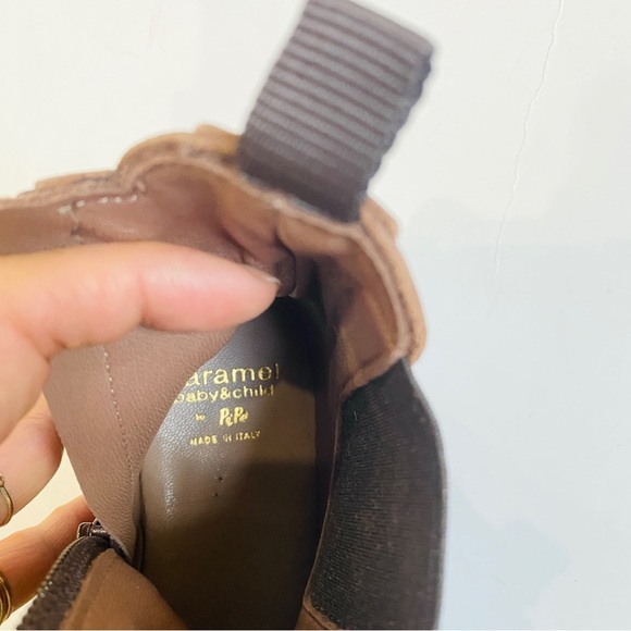 Caramel Baby and Child little boys leather booties Made in Italy - Picture 6 of 9